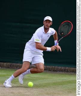 Wimbledon Championships 2014, AELTC,London, ITF Grand Slam Tennis Tournament, Tim Pütz (GER),Aktion,Einzelbild,Ganzkoerper,Hochformat,