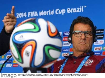 Russia s head coach Fabio Capello attends a press conference.  premiumd 20045871