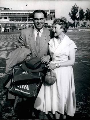 May 05, 1954 - Back from U.S.A: Max Schmeling returned on Friday back to Germany from U.S.A. and he was welcomed by his wife Anny Ondra on the airport of Hamburg-Fihlsbuettel. He had been in U.S.A. not only as arbitrator in the boxing-fight between the German Hans Stretz and the American Kilgore in Milwaukee, U.S.A, which the German won, but Schmeling also met many of his old friends like Joe Louis.  - ZUMAk09