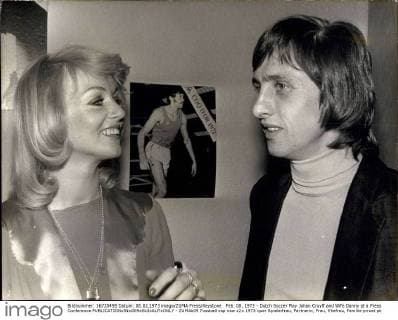 Feb. 08, 1973 - Dutch Soccer Play Johan Cruyff and Wife Danny at a Press Conference  - ZUMAk09