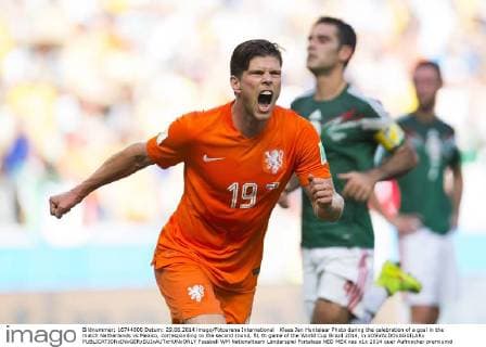 Klaas Jan Huntelaar Photo during the celebration of a goal in the match Netherlands vs Mexico, corresponding to the second round, 51 th game of the World Cup Brazil 2014, in xOSVALDOxAGUILARx 