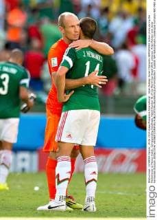 Arjen Robben Javier Chicharito HERNANDEZ Action photo during the Netherlands vs Mexico match, Corresponding Octafinals, Match Number 51 of the World Cup Brazil 2014, pictured: Arjen Robben and Javier Hernandez Stadium 29 06 2014 xROBERTOxMAYAx 