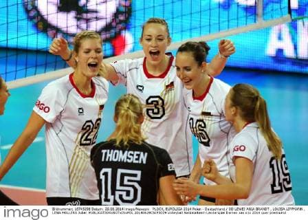 PLOCK, EUROLIGA 2014 Polen - Deutschland OD LEWEJ ANJA BRANDT , LOUISA LIPPMANN , LENA MOLLERS Jubel  20140629CSJP3029
