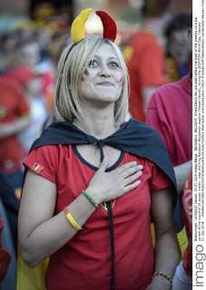 BRUSSELS, BELGIUM: A Red Devils fan pictured before the start of the viewing on a big screen of the round of 16 soccer match near the King Baudouin-Boudewijn stadium (Heizel-Heysel), during the 2014 FIFA World Cup, Tuesday 01 July 2014. JASPERxJACOBS  Aufmacher premiumd sexy 10827