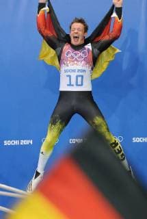 LOCH Felix Team BRD Olympiasieger Olympische Winterspiele Sochi 2014 Rodeln Finale Maenner am 09.Februar 2014 in Sochi 