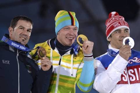LOCH Felix Team GER Olympiasieger mit DEMCHENKO Albert und ZOEGGELER Armin Olympische Winterspiele Sochi 2014 Rodeln Siegeehrung der Maenner am 10.Februar 2014 in Sochi 