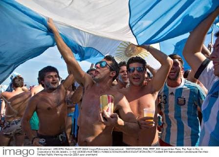 09050714RDI_FAN_FEST_RIO Argentinian Fans, Fan Fest in Rio, in Copacabana Rio de Janeiro, in the xJORGExMARTINEZx 