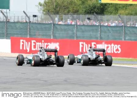 Nico Rosberg; Mercedes Grand Prix, Ausfall, Getriebe Schaden, Lewis Hamilton; Mercedes geht vorbei, formula 1 GP, Great Britain in Silverstone 06.07.2014 Photo:mspb Jerry Andre Nico Rosberg; Ausfall, Lewis Hamilton; formula 1 GP, Great Britain,