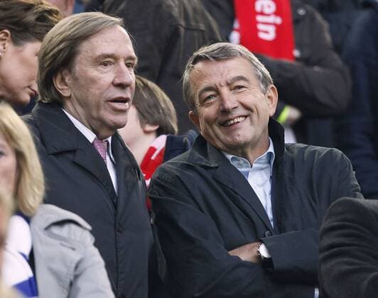 NIERSBACH Wolfgang mit NETZER Guenther DFL Fussball Bundesliga Relegations Spiel Fortuna Duesseldorf-Hertha BSC Berlin am 15.Mai 2012 in Duesseldorf 