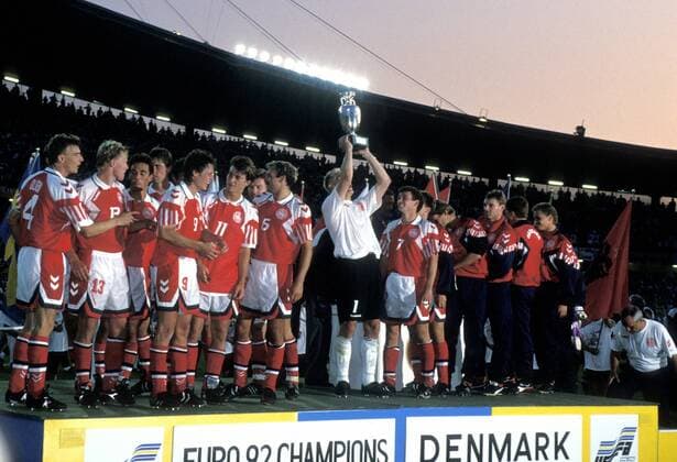 Fußball, EM Finale 1992 in Göteborg, Dänemark - Deutschland 2:0 TEAM DAENEMARK EUROPAMISTER 1992 UEFA Fussball Europameisterschaften 1992 in Schweden Finale Daenemark-Deutschland in Goeteborg 2 : 0 am 26.06.1992 