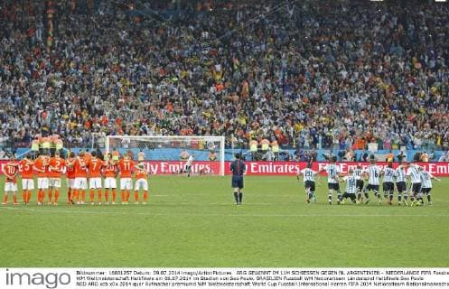 ARG GEWINNT IM 11M SCHIESSEN GEGEN NL ARGENTINIEN - NIEDERLANDE FIFA Fussball WM Weltmeisterschaft Halbfinale am 09.07.2014 im Stadion von Sao Paulo, BRASILIEN