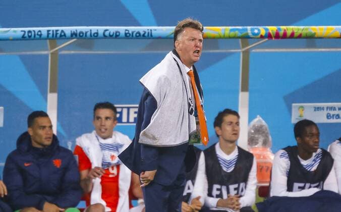 Luis VAN GAAL, NL Trainer Klaas-Jan HUNTELAAR, NL 19 Robin VAN PERSIE, NL 9 ARGENTINIEN - NIEDERLANDE 4-2 nach Elfmeterschiessen FIFA Fussball WM Weltmeisterschaft Halbfinale am 09.07.2014 im Stadion von Sao Paulo, BRASILIEN