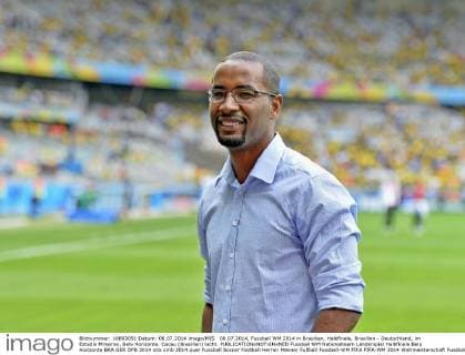 08.07.2014, Fussball WM 2014 in Brasilien, Halbfinale, Brasilien - Deutschland, im Estadio Mineirao, Belo Horizonte. Cacau (Brasilien) lacht. 