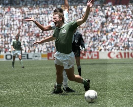 BRIEGEL Klaus-Peter FINALE Fußball Weltmeisterschaften 1986 Mexico-City Argentinien-Deutschland 3:2. Fußball Aktion. Copyright 