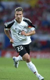 PODOLSKI Lukas Team Deutschland Spiel Nr. 24 Deutschland - Tschechien 1: 2 in Lissabon. Fussball Aktion . UEFA Fussball Europameisterschaften 2004 in Portugal Copyright 
