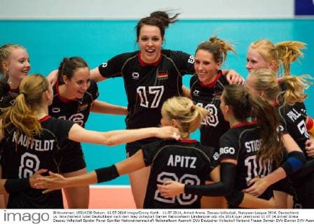 11.07.2014, Anhalt Arena, Dessau Volleyball, European League 2014, Deutschland vs. Griechenland Jubel Deutschland nach dem Sieg