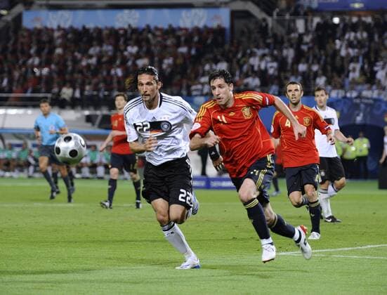 KURANYI Kevin Team Deutschland und CAPDEVILA Joan UEFA Fussball Europameisterschaften 2008 in der Schweiz und Oesterreich. Finale in Wien im Ernst Happel Stadion Deutschland-Spanien 0:1 