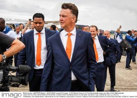 (L-R) Patrick Kluivert of the Netherlands, Louis van Gaal of the Netherlands, Danny Blind of the Netherlands at Rotterdam Airport where the Netherlands arrived after the World Cup in Brazil on July 13, 2014 in Rotterdam, The Netherlands. Netherlands Arrival Rotterdam 2013 2014 xVIxxIVx 2450682