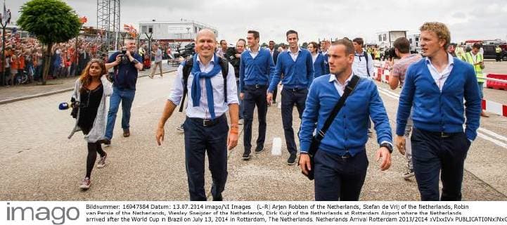 (L-R) Arjen Robben of the Netherlands, Stefan de Vrij of the Netherlands, Robin van Persie of the Netherlands, Wesley Sneijder of the Netherlands, Dirk Kuijt of the Netherlands at Rotterdam Airport where the Netherlands arrived after the World Cup in Brazil on July 13, 2014 in Rotterdam, The Netherlands. Netherlands Arrival Rotterdam 2013 2014 xVIxxIVx 2450693
