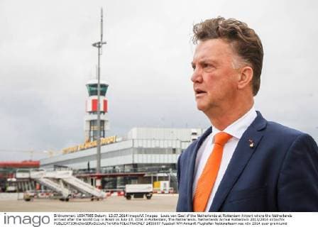 Louis van Gaal of the Netherlands at Rotterdam Airport where the Netherlands arrived after the World Cup in Brazil on July 13, 2014 in Rotterdam, The Netherlands. Netherlands Arrival Rotterdam 2013 2014 xVIxxIVx 2450697