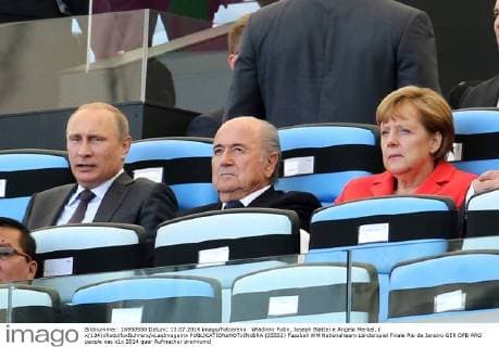 Wladimir Putin, Joseph Blatter e Angela Merkel. ( x(134)xRodolfoxBuhrerx xLaxImagemx  (25552)