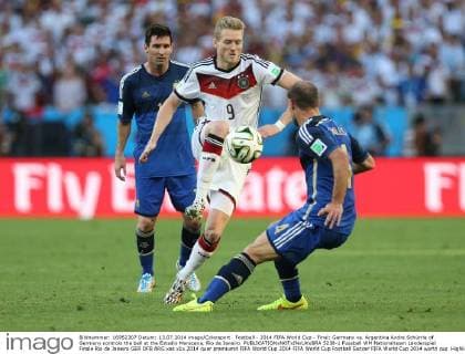 Football - 2014 FIFA World Cup - Final: Germany vs. Argentina Andre Schürrle of Germany controls the ball at the Estadio Maracana, Rio de Janeiro  5238-1