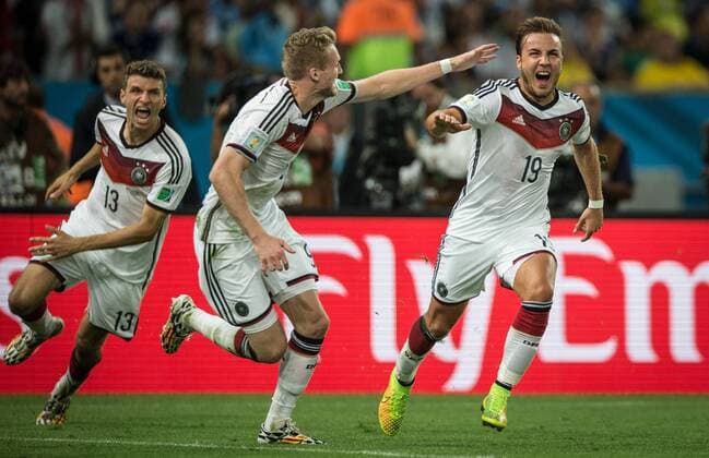 Mario Götze (D) Thomas Müller and Andre SCHÜRRLE against the team of Argentina during the match between Germany v Argentina, valid for the final of the World Cup, held at Maracana Stadium. ( xJonnexRorizx 