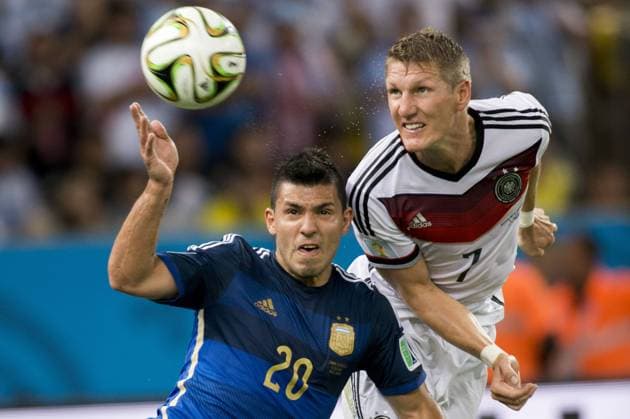 Sergio Aguero (ARG), Bastian Schweinsteiger (GER), JULY 13, 2014 - Football Soccer : FIFA World Cup Brazil 2014 Final match between Germany 1-0 Argentina at the Maracana stadium in Rio de Janeiro, Brazil. Noxthirdxpartyxsales  ( ptmb061800)