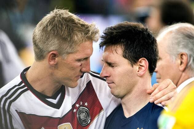 Bastian Schweinsteiger (GER), Lionel Messi (ARG), JULY 13, 2014 - Football Soccer : Bastian Schweinsteiger of Germany consoles Lionel Messi of Argentina after the FIFA World Cup Noxthirdxpartyxsales  ( ptmb061815)