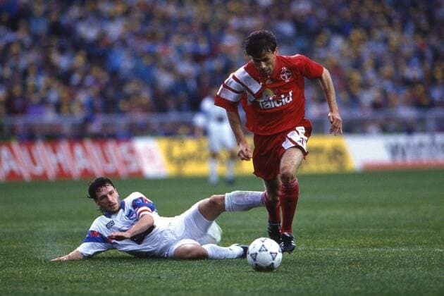 Karsten NIED, links, Hertha BSC, im Zweikampf gegen Pavel HAPAL, Leverkusen, Aktion, Fussball DFB Pokal Finale Bayer Leverkusen - Hertha BSC II Amateure 1:0, am 12.06.1993.