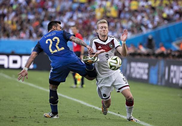 Rio de Janeiro, 13.07.2014, Estadio do Maracana Ezequiel LAVEZZI (Argentinien), Andre Schürrle (Deutschland) Deutschland - Argentinien mm