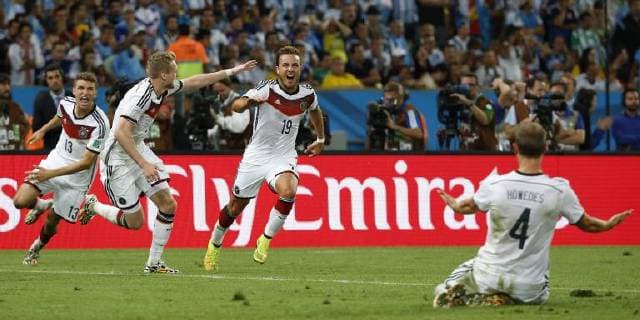 Mario Götze celebrates his goal. xJOSExANTONIOxSANZx 