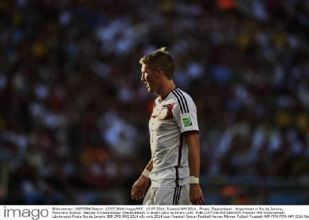 13.07.2014, Fussball WM 2014 - Finale: Deutschland - Argentinien in Rio de Janeiro, Maracana Stadion. Bastian Schweinsteiger (Deutschland) in einem ganz anderem Licht. 
