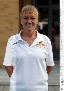 Elvira Henschke Mannschaftsbetreuerin Portrait Portraet Porträt Einzelbild 1. FC Union Berlin Fototermin zweite 2. Bundesliga DFL 16.07.2014 Fußball Fussball Stadion an der Alten Försterei Berlin Herren Saison 2014 2015