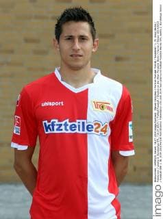 Steven Skrzybski Portrait Portraet Porträt Einzelbild 1. FC Union Berlin Fototermin zweite 2. Bundesliga DFL 16.07.2014 Fußball Fussball Stadion an der Alten Försterei Berlin Herren Saison 2014 2015