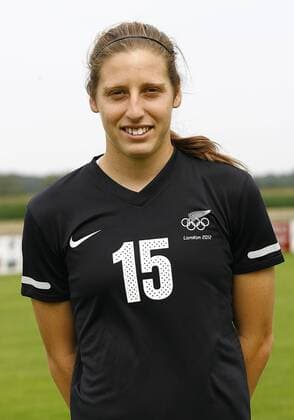 SC Sand, Fototermin Rebekah STOTT, SC Sand (Nationaltrikot NZL), Portrait, Porträt, Einzelbild, hoch, Fußball, Frauen 1.Bundesliga Saison 2014 2015 Foto © SportNAH A. Huber