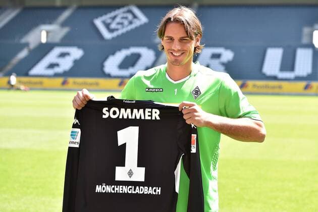 Fußball 1. Bundesliga Vorstellung Yann Sommers und Fabian Johnsons bei Borussia Mönchengladbach 23.07.2014 im Borussia-Park in Mönchengladbach Yann Sommer ( Mönchengladbach )