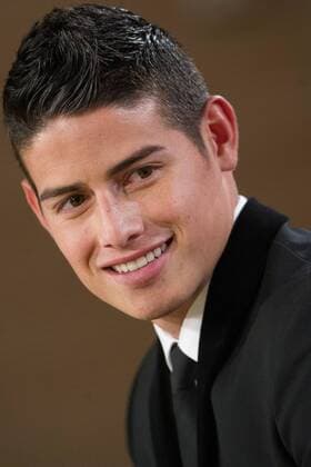 James Rodriguez (23), der kolumbianische Mittelfeldspieler bei der Vorstellung von seinem neuen Verein Real Madrid am 23.07.2014 in Madrid James Rodriguez Presented as Real Madrid s New Player at Santiago Bernabeu Stadium in Madrid - July 23, 2014 