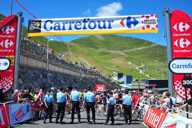 2014, Tour de France, Stage 17 Saint Gaudens - Saint Lary Soulan, Saint Lary Soulan - Polizei im Zielbereich 