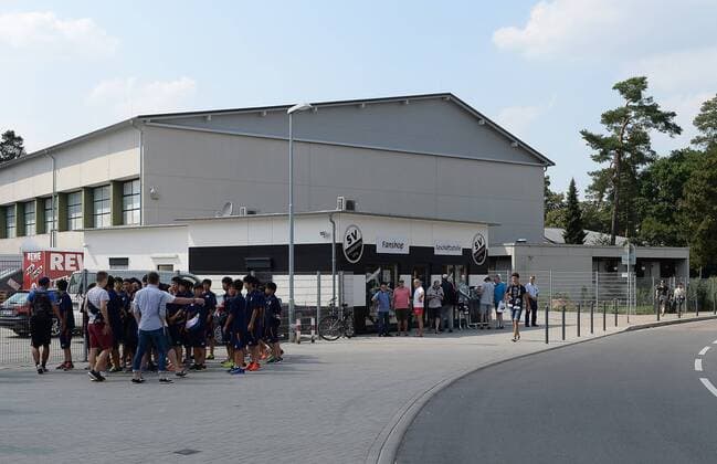 27.07.2014, xjhx, Fussball Testspiel, SV Sandhausen v.l. Aussenansicht Stadion, Fanshop