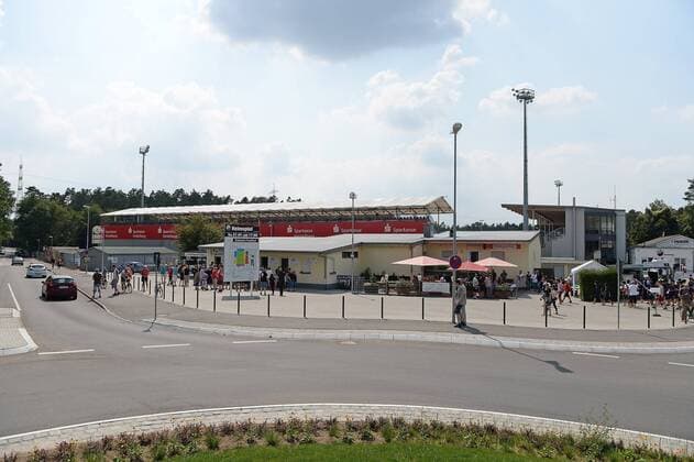27.07.2014, xjhx, Fussball Testspiel, SV Sandhausen v.l. Stadionansicht Aussen Ticketverkauf, Eing,