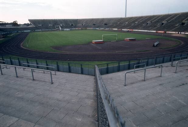 Städtisches Stadion Nürnberg, Heimspielstätte des 1. FC N