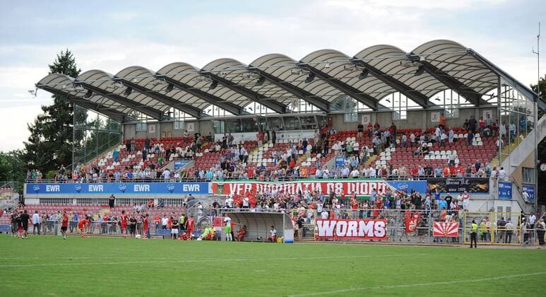 Fußball, Stadiongeschichte Wormatia Worms 10.08.2014, xfux, Fussball RL Südwest, Wormatia Worms , v.l. Wormatia Stadion Arena