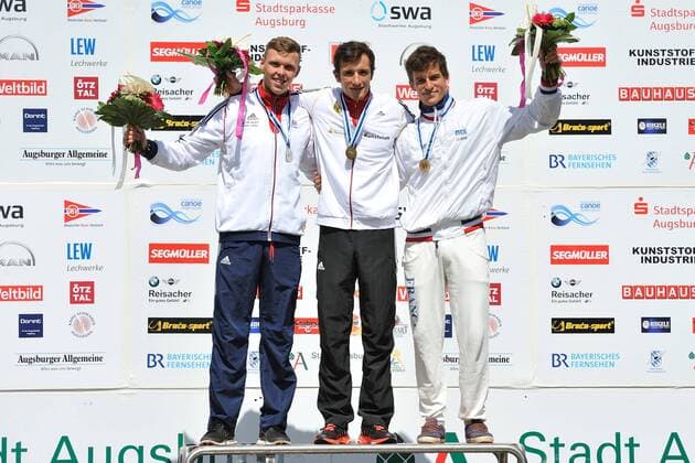 Joseph Clarke, GBR, Sebastian Schubert, GER, Mathieu Biazizzo, FRA, v. li. Siegerehrung K1M, Kanuslalom-Weltcup-Finales, Canoe slalom worldcup final 16.08.14