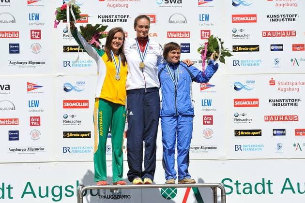Rosalyn Lawrence, AUS, Mallory Franklin, GBR, Katerina Hoskova, CZE, v. li. Siegerehrung, C1M, Kanuslalom-Weltcup-Finales, Canoe slalom worldcup final 16.08.14
