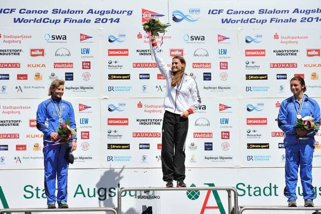 Stepanka Hilgertova, CZE, Ricarda Funk, GER, Karolina Galuskova, CZE, v. li. Siegerehrung, Kanuslalom-Weltcup-Finales, Canoe slalom worldcup final 17.08.14