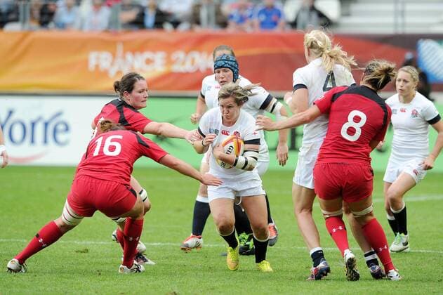 Laura Russell (Canada) LaToya mason (England) RUGBY : England vs Canada - Women s World Cup - Final - 17 08 14 NLeGouic FEP Panoramic 
