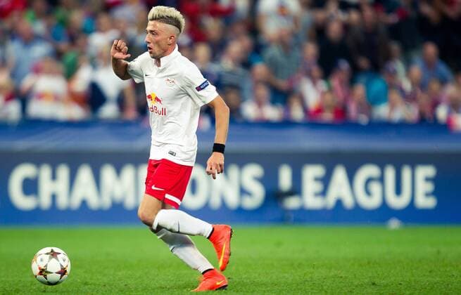 19.08.2014, Red Bull Arena, Salzburg, AUT, UEFA CL, FC Red Bull Salzburg vs Malmö FF, Play Off, Hinspiel, im Bild Kevin Kampl (FC Red Bull Salzburg) during the UEFA Championsleague 1st Leg, Play Off Match between FC Red Bull Salzburg and Malmö FF at the Red Bull Arena in Salzburg, Austria on 2014 08 19. EP_fei E