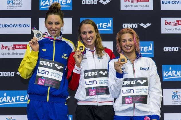 JOHANSSON Jennie SWE Silver Medal (L) PEDERSEN Rikke Möller DEN Gold Medal CASTIGLIONI Arianna ITA Bronze Medal 100m Breaststroke Women Final 32nd LEN European Championships Berlin GiorgioxScala DBM