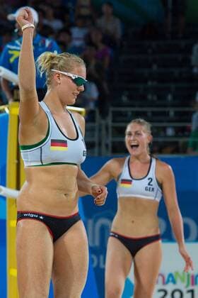 22.08.2014, Nanjing, Youth Olympic Sports Park Youth Olympic Games 2014, Vorrunde Jubel Sarah Schneider (GER), Lisa Arnholdt (GER)